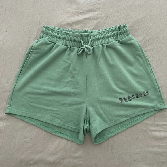 4 pairs of Blush Mark sweat shorts - Picture 1 of 11